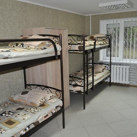 Hostel Bayit Kremenchuk Bagian luar foto