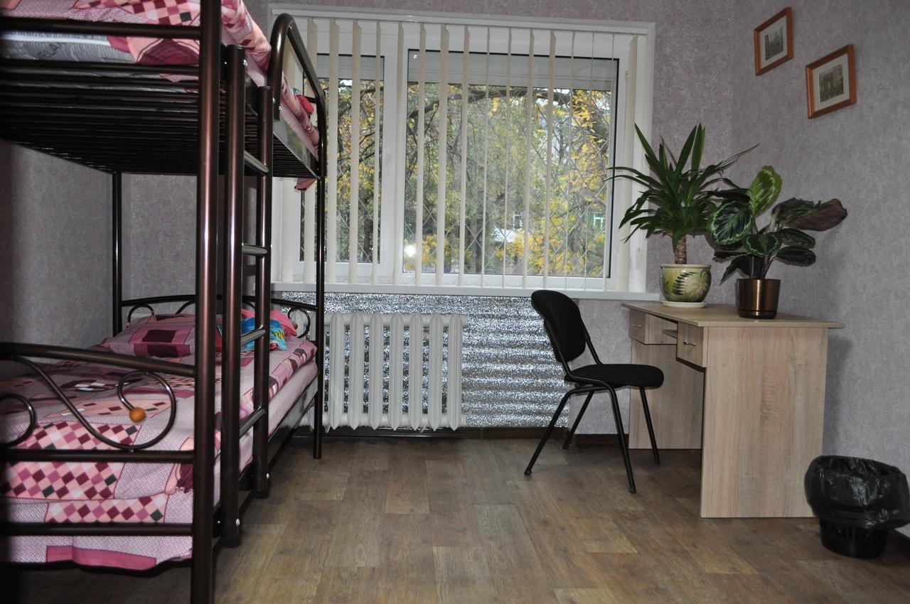 Hostel Bayit Kremenchuk Bagian luar foto